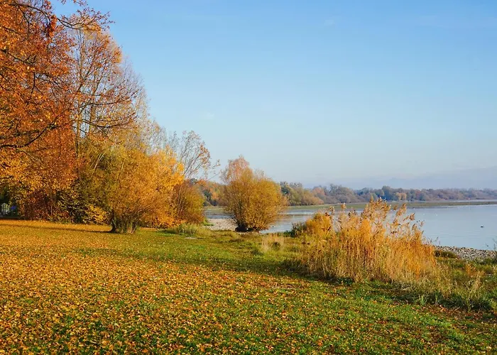 Ferienwohnung  Panoramablick  mit Hallenbad Berg und Seesicht