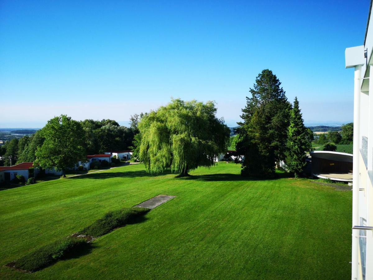 Apartment Panoramablick  Mit Hallenbad Berg Und Seesicht *