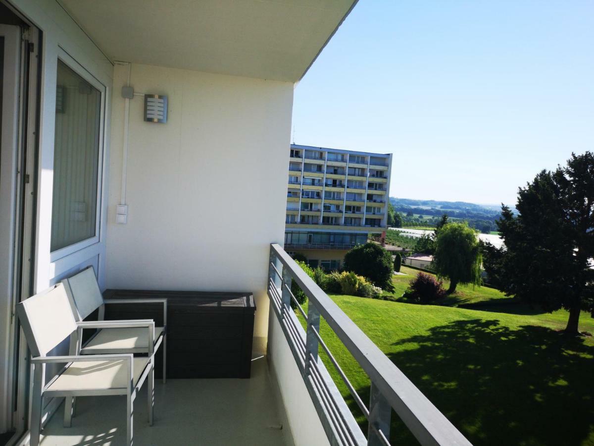 Apartment Panoramablick  Mit Hallenbad Berg Und Seesicht Oberteuringen